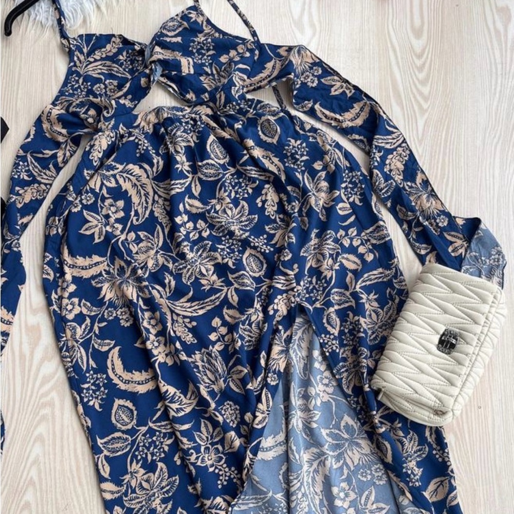 Floral Blue Maxi Dress